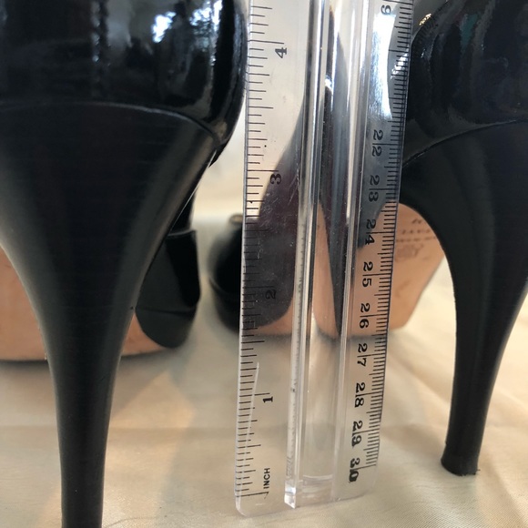 Ann Taylor Heels - Picture 4 of 4
